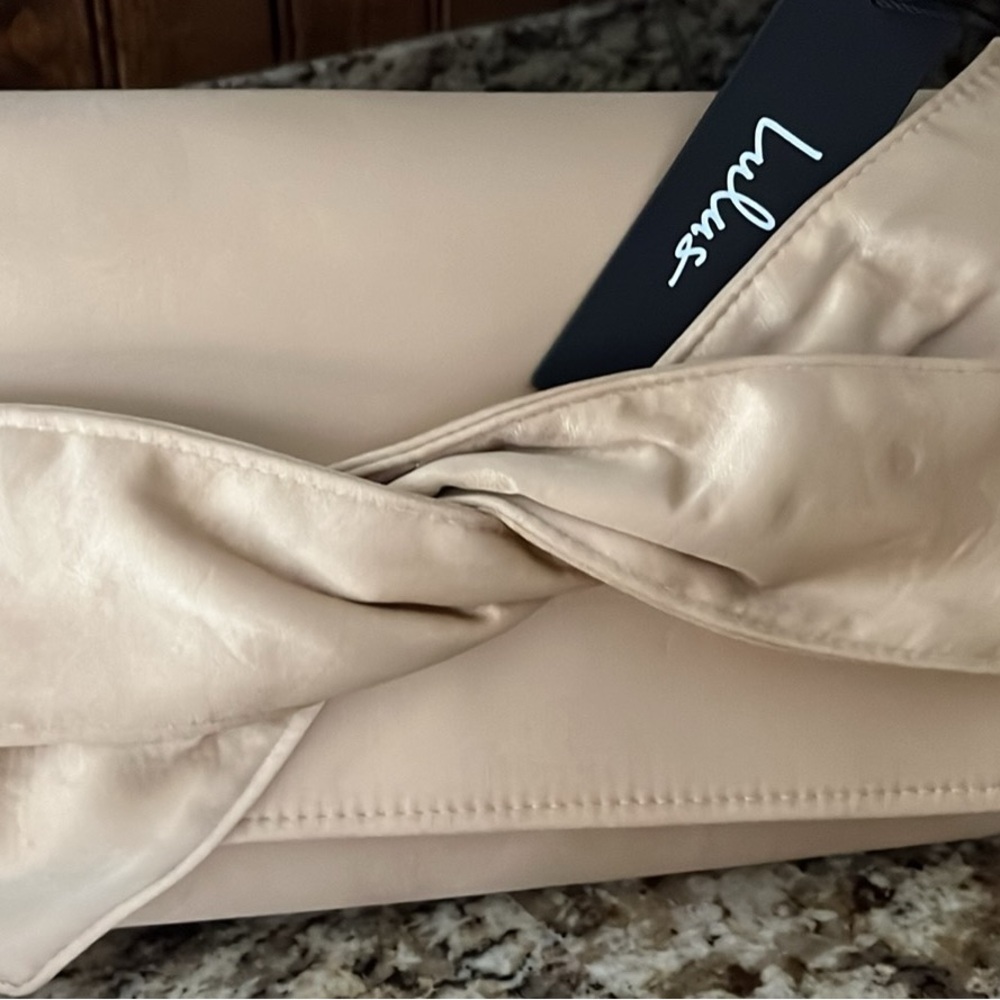 Lulu's Gold-ish Cream Clutch with Elegant Detail